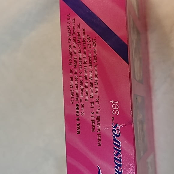 Barbie Pretty Treasures Silver/Pink Dining Set- Mattel # 13761 1995 NIB - Picture 3 of 7